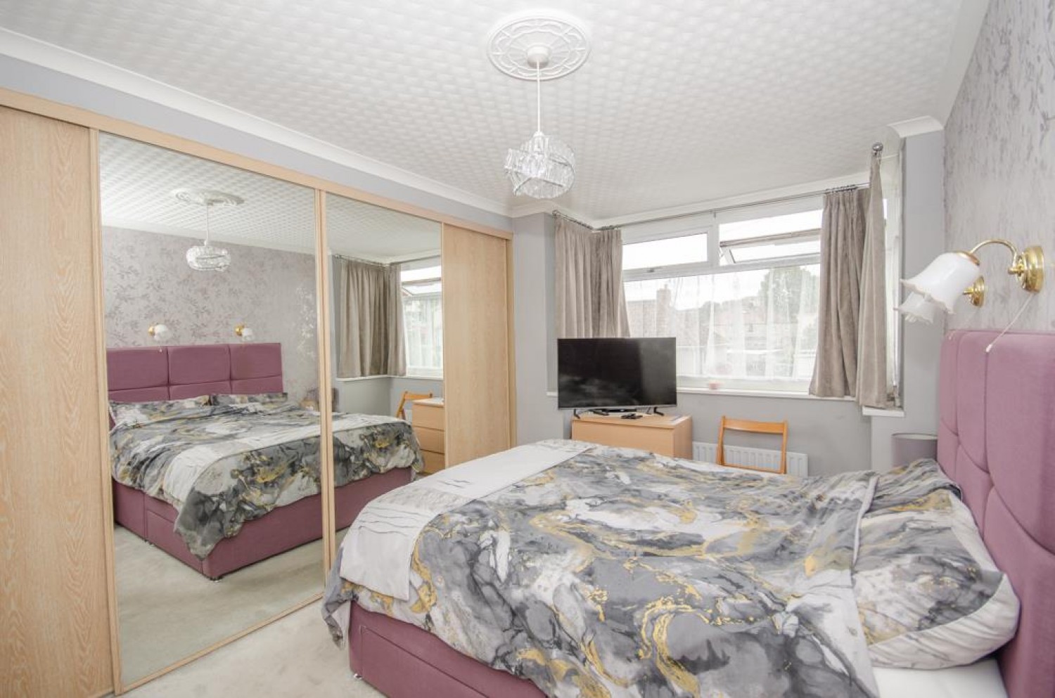 Southfield Avenue, Kingswood, Bristol BS15 4BJ