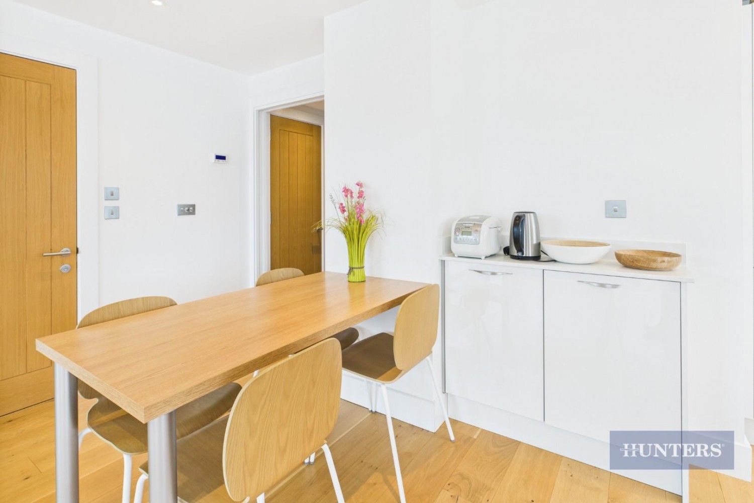 Alexandra Wharf, Maritime Walk, Ocean Village