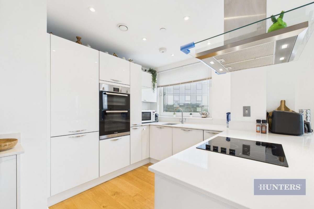 Alexandra Wharf, Maritime Walk, Ocean Village