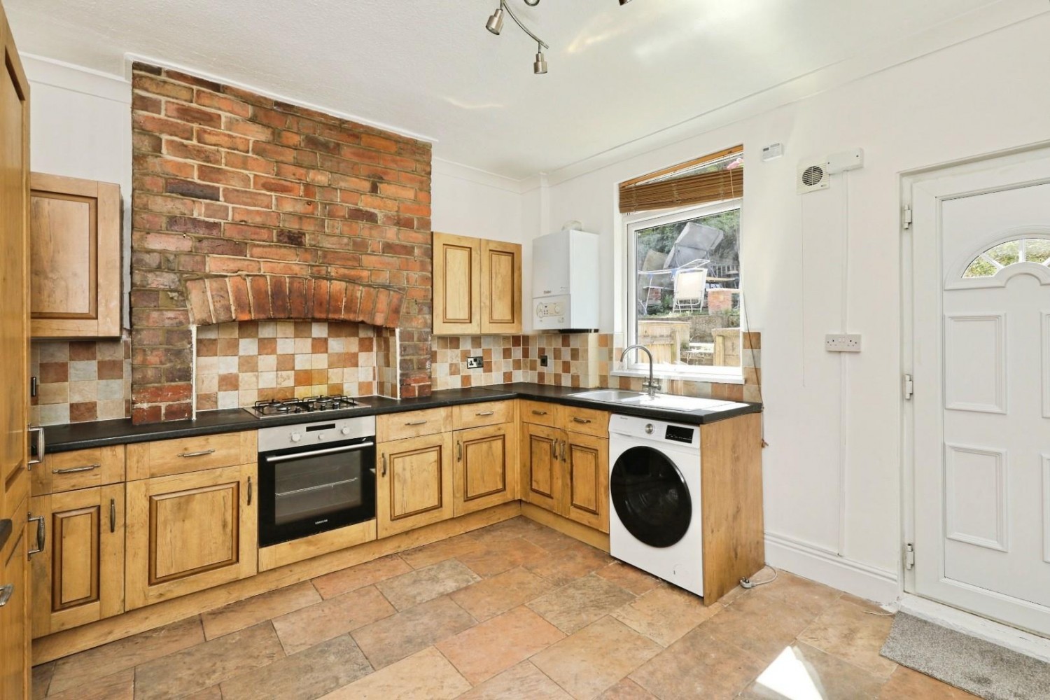 Woodseats Road, Woodseats, Sheffield, S8 0PN