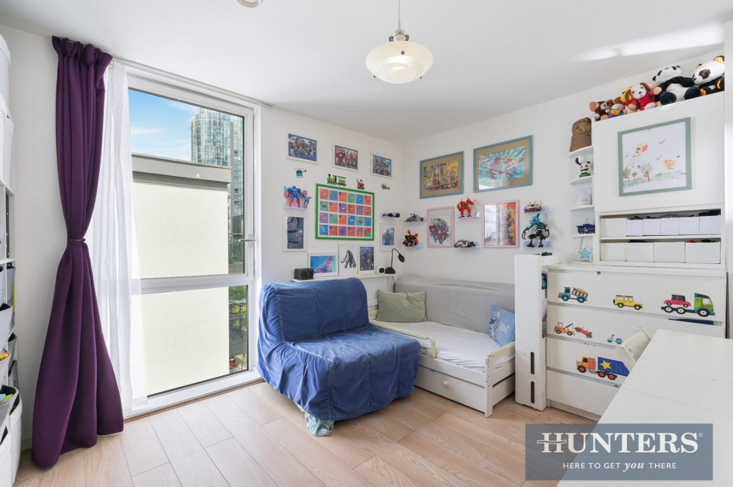 Ealing Road, Brentford