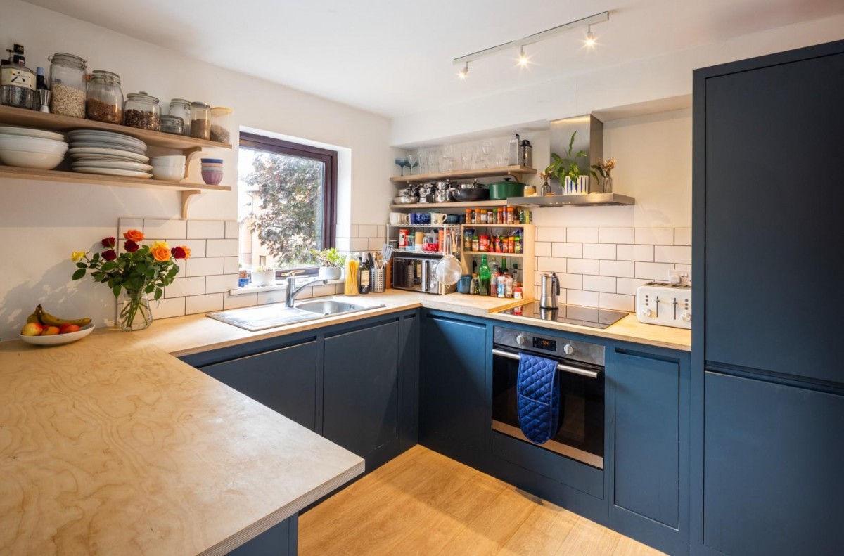 Marina Gardens, Bristol