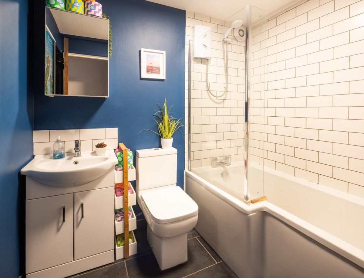 Marina Gardens, Bristol