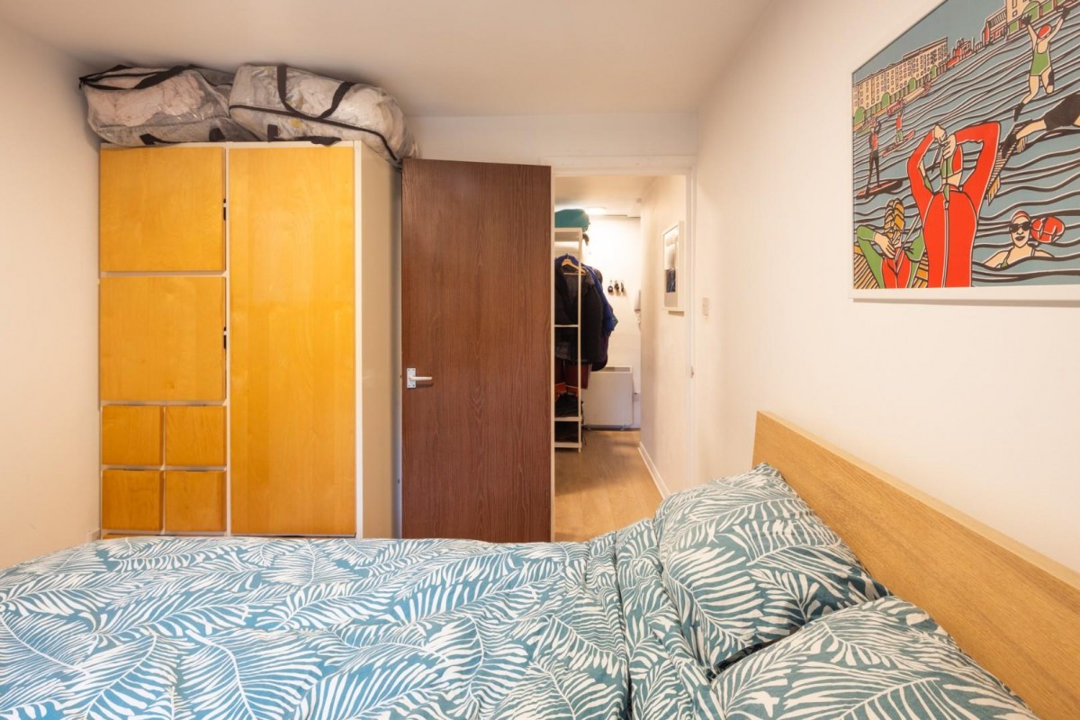 Marina Gardens, Bristol