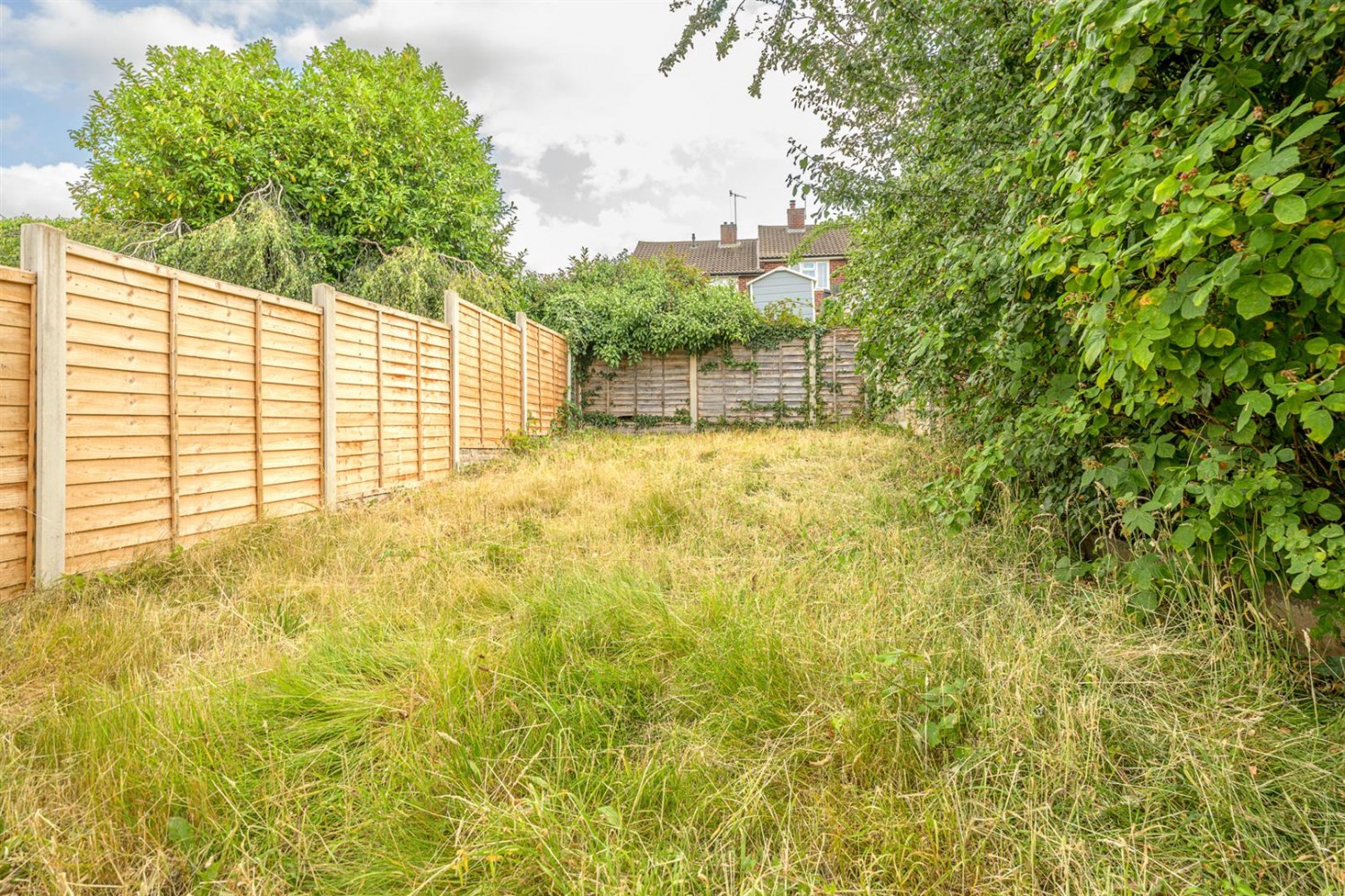 Lyndhurst Drive, Stourbridge, DY8 5YQ