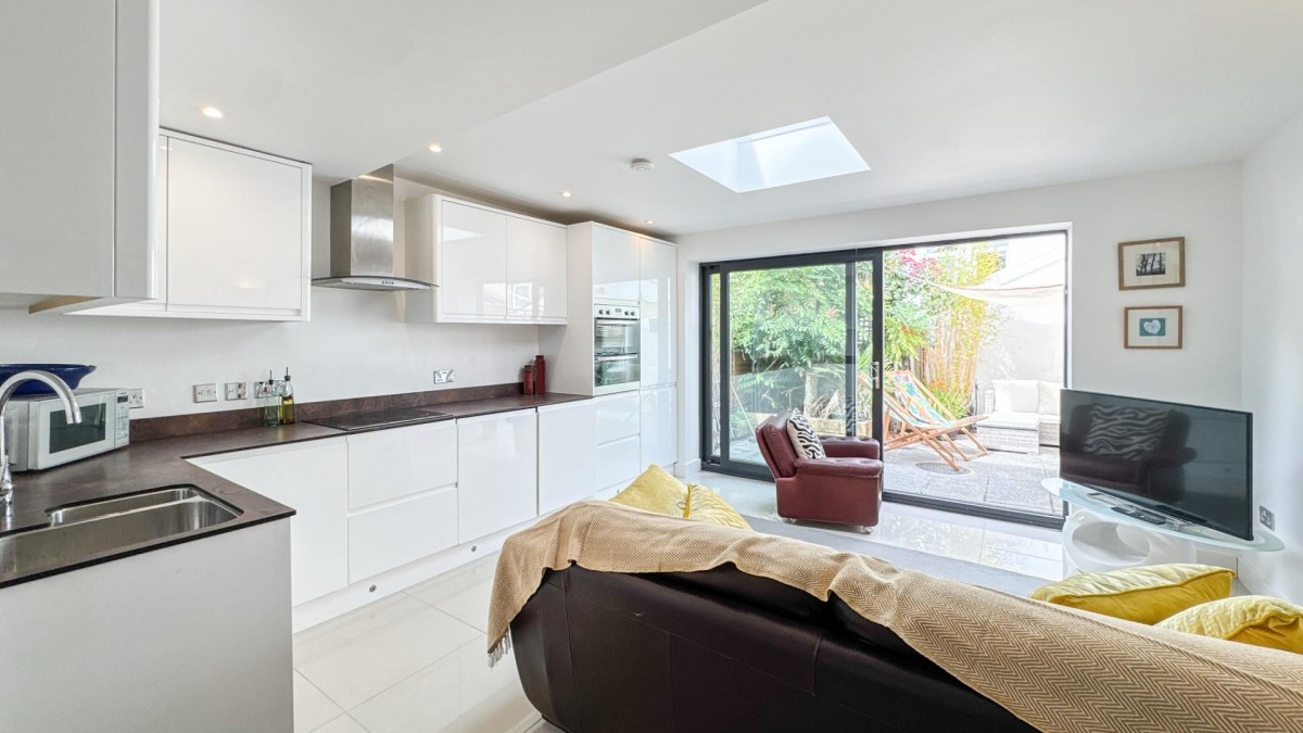 Murray Street, Southville, BS3 1AE