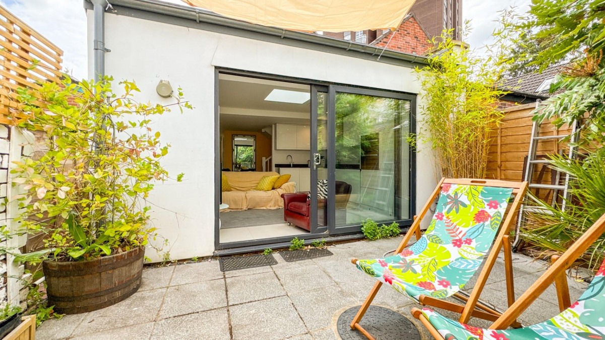 Murray Street, Southville, BS3 1AE