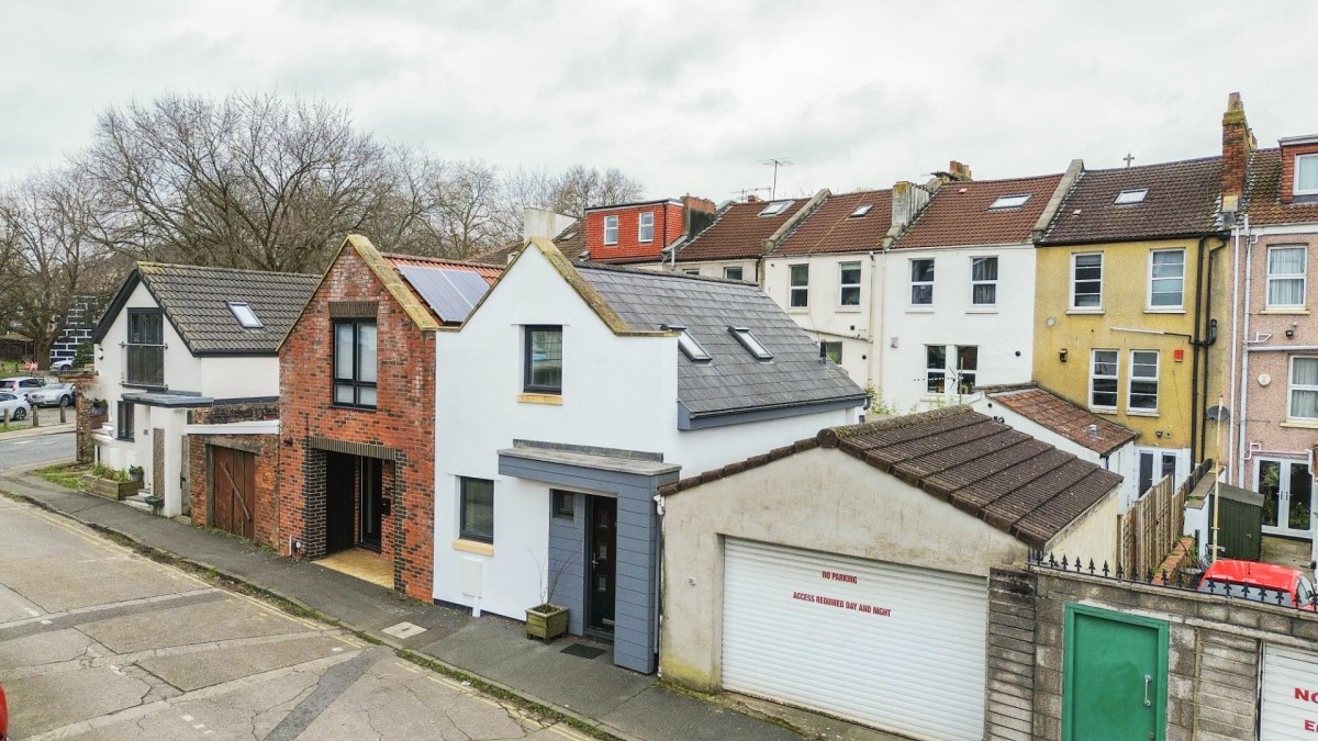 Murray Street, Southville, BS3 1AE