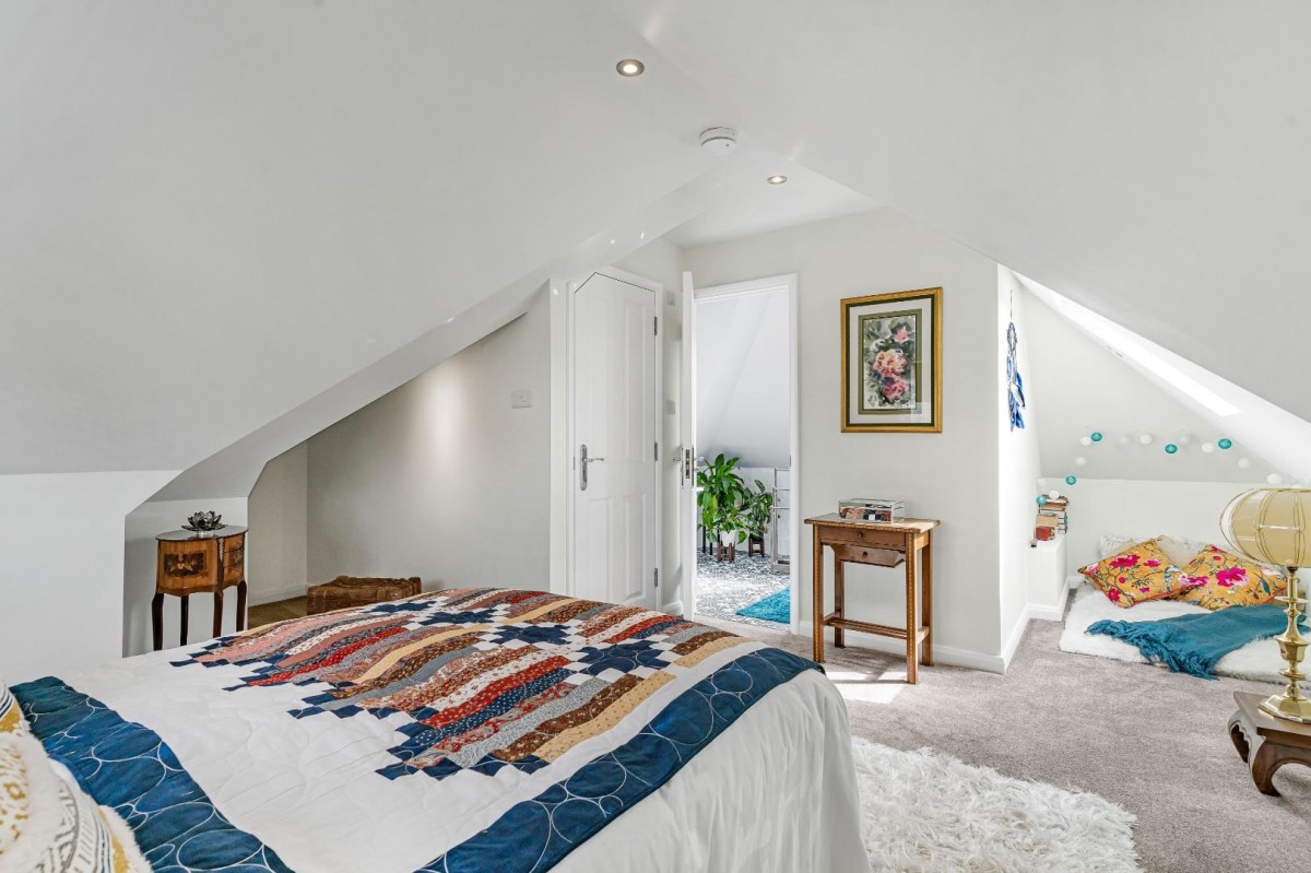 Elsinore Road, London