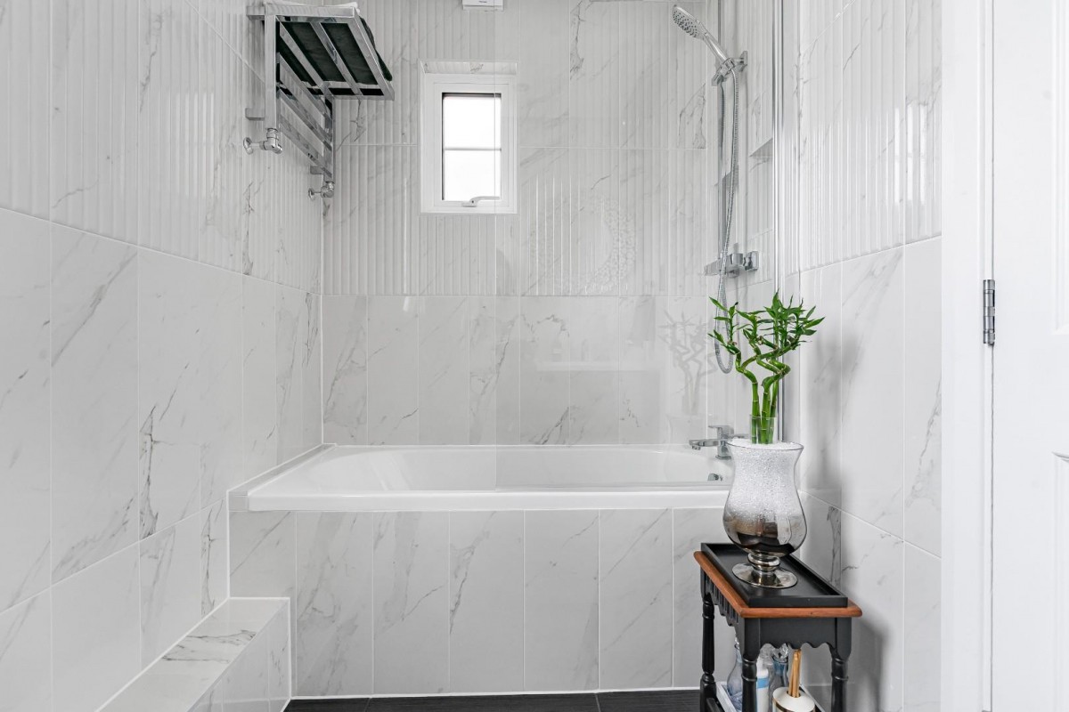 Elsinore Road, London