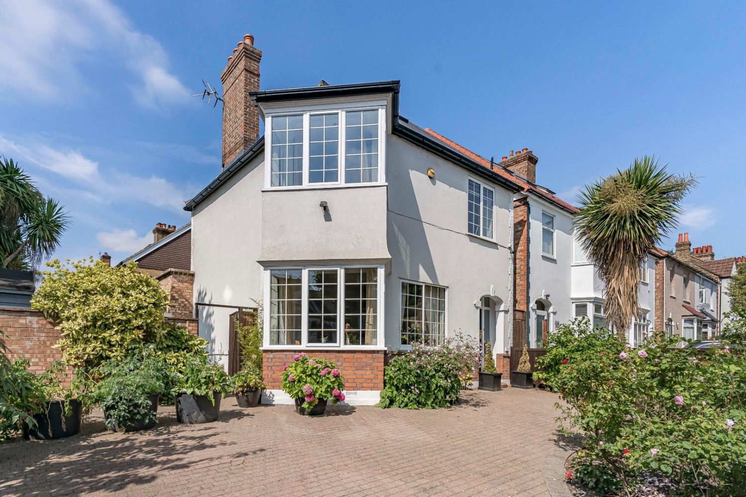 Elsinore Road, London