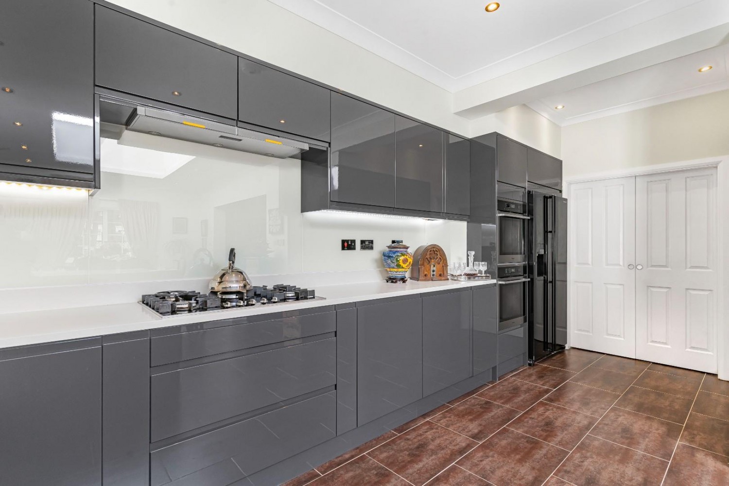 Elsinore Road, London