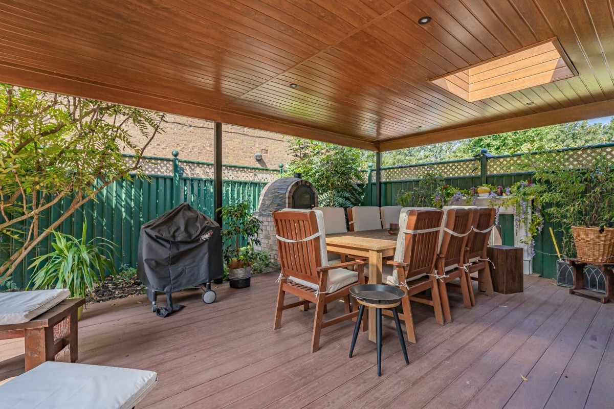 Elsinore Road, London