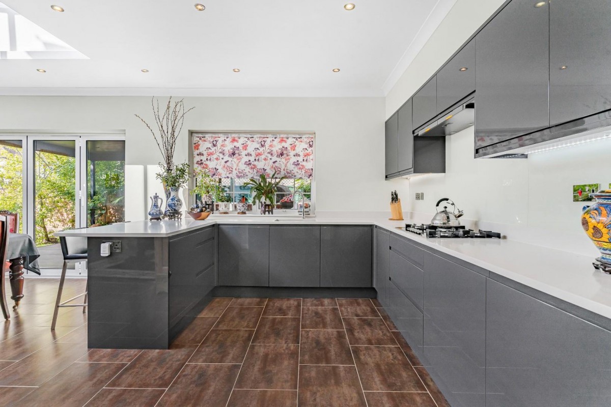 Elsinore Road, London