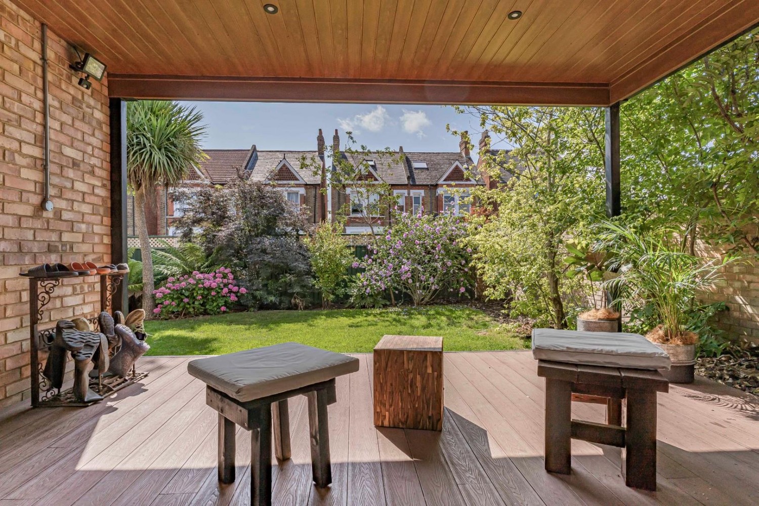 Elsinore Road, London