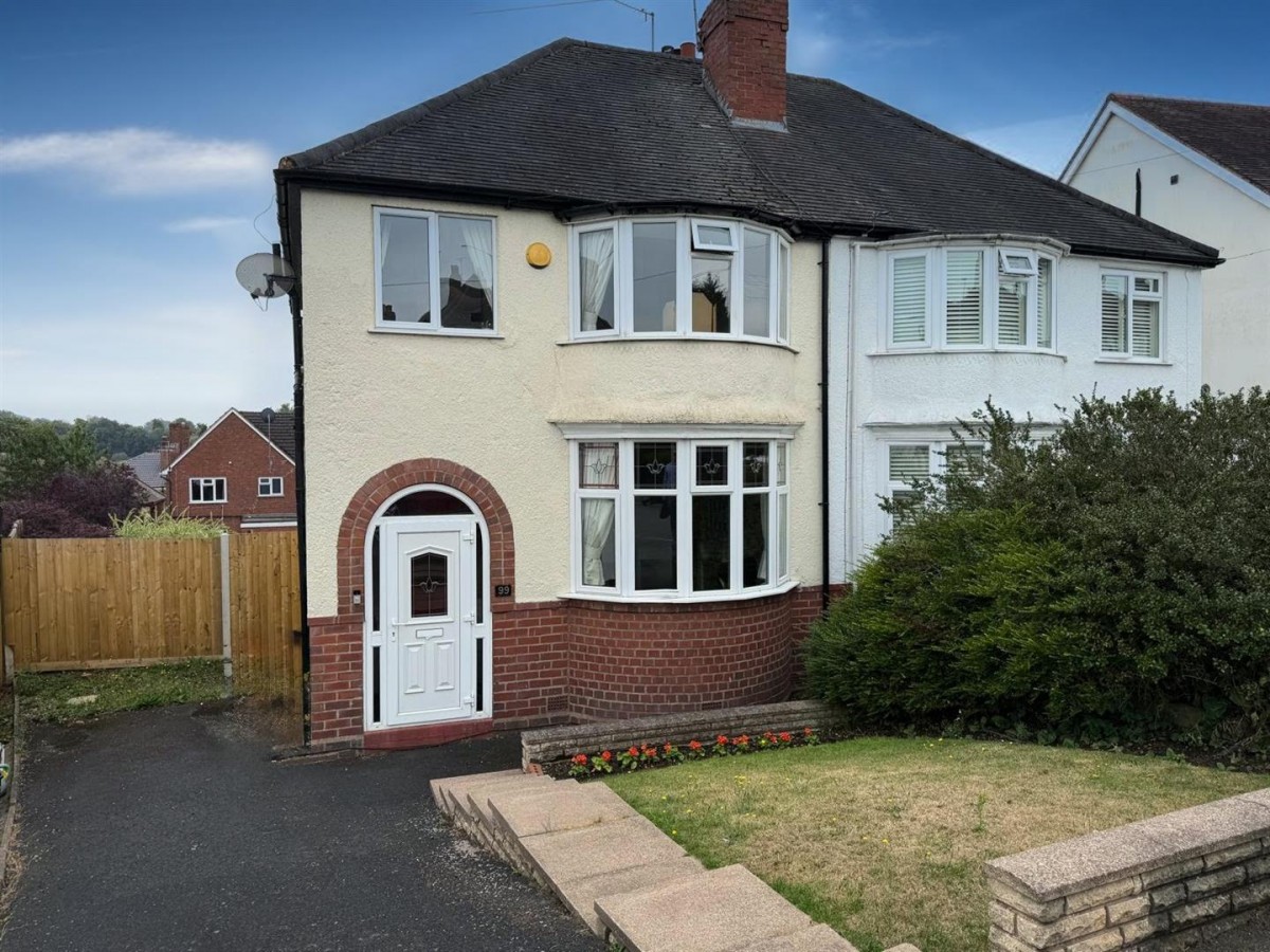 Parkfield Road, Stourbridge, DY8 1EY