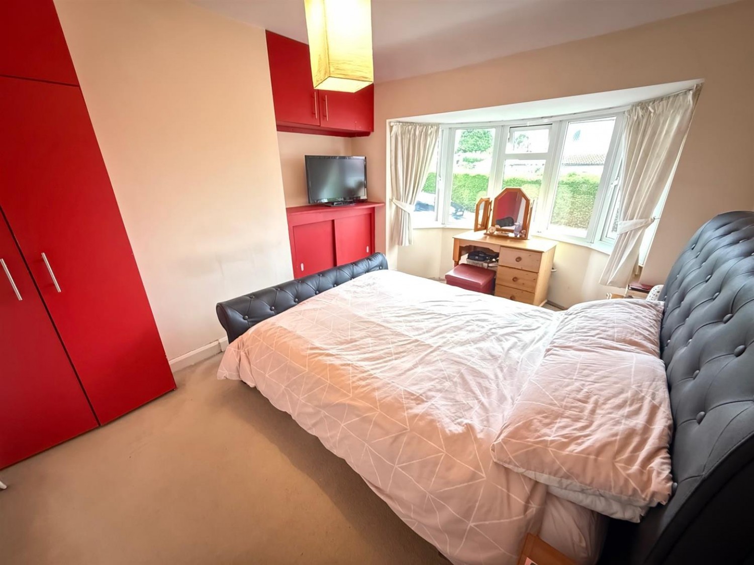 Parkfield Road, Stourbridge, DY8 1EY