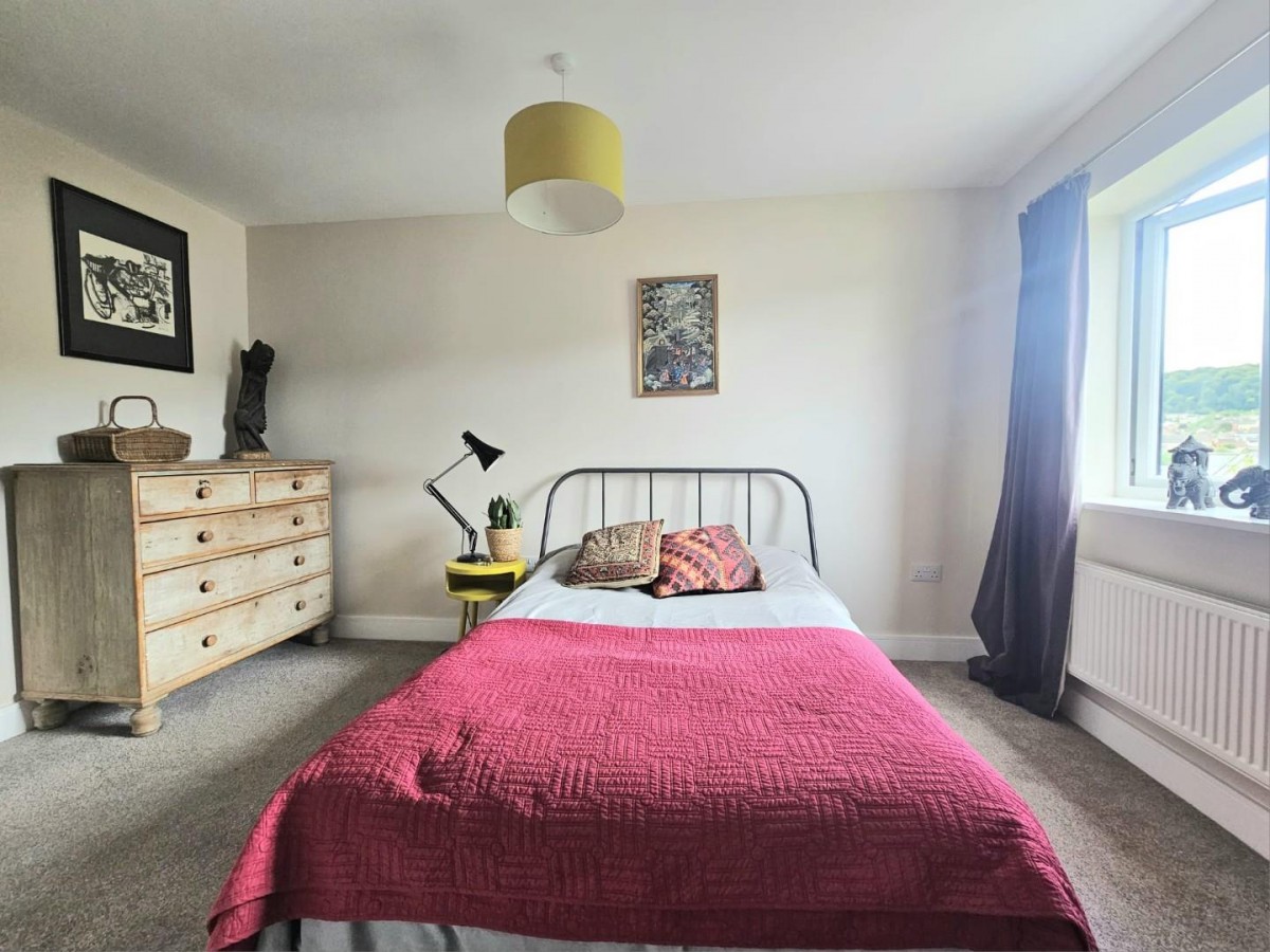 Budding Way, Dursley, GL11 5BE