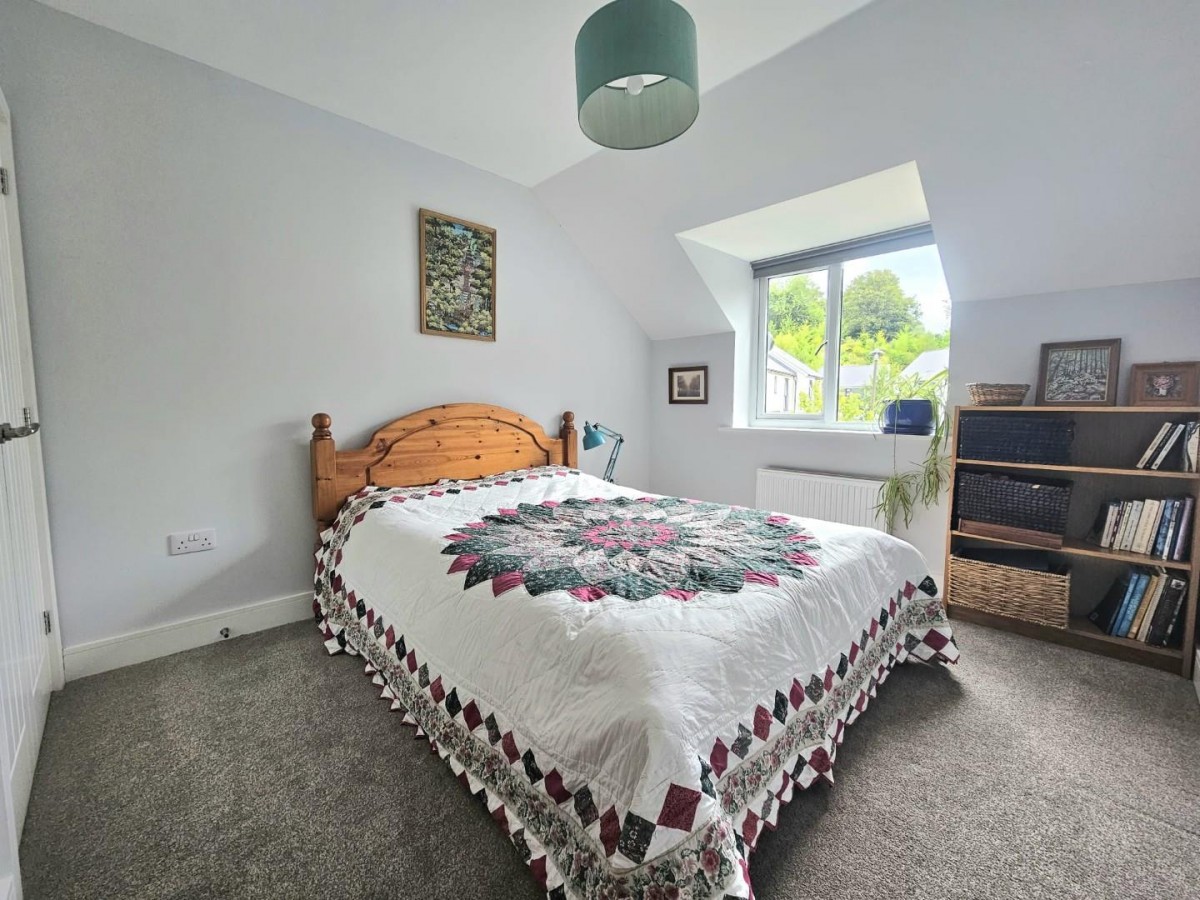 Budding Way, Dursley, GL11 5BE