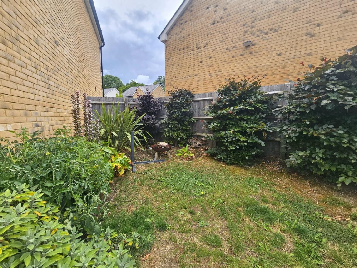 Budding Way, Dursley, GL11 5BE