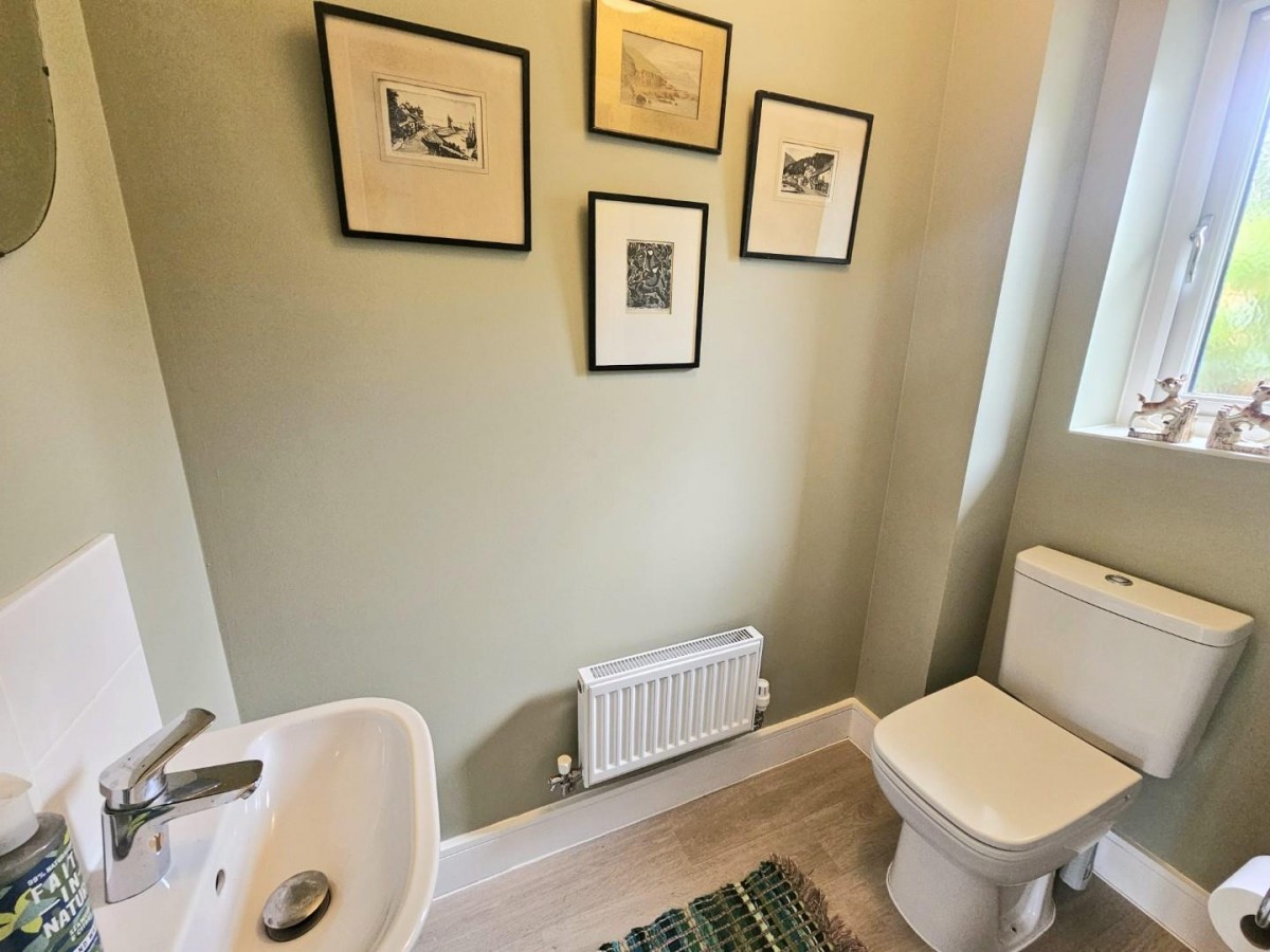 Budding Way, Dursley, GL11 5BE