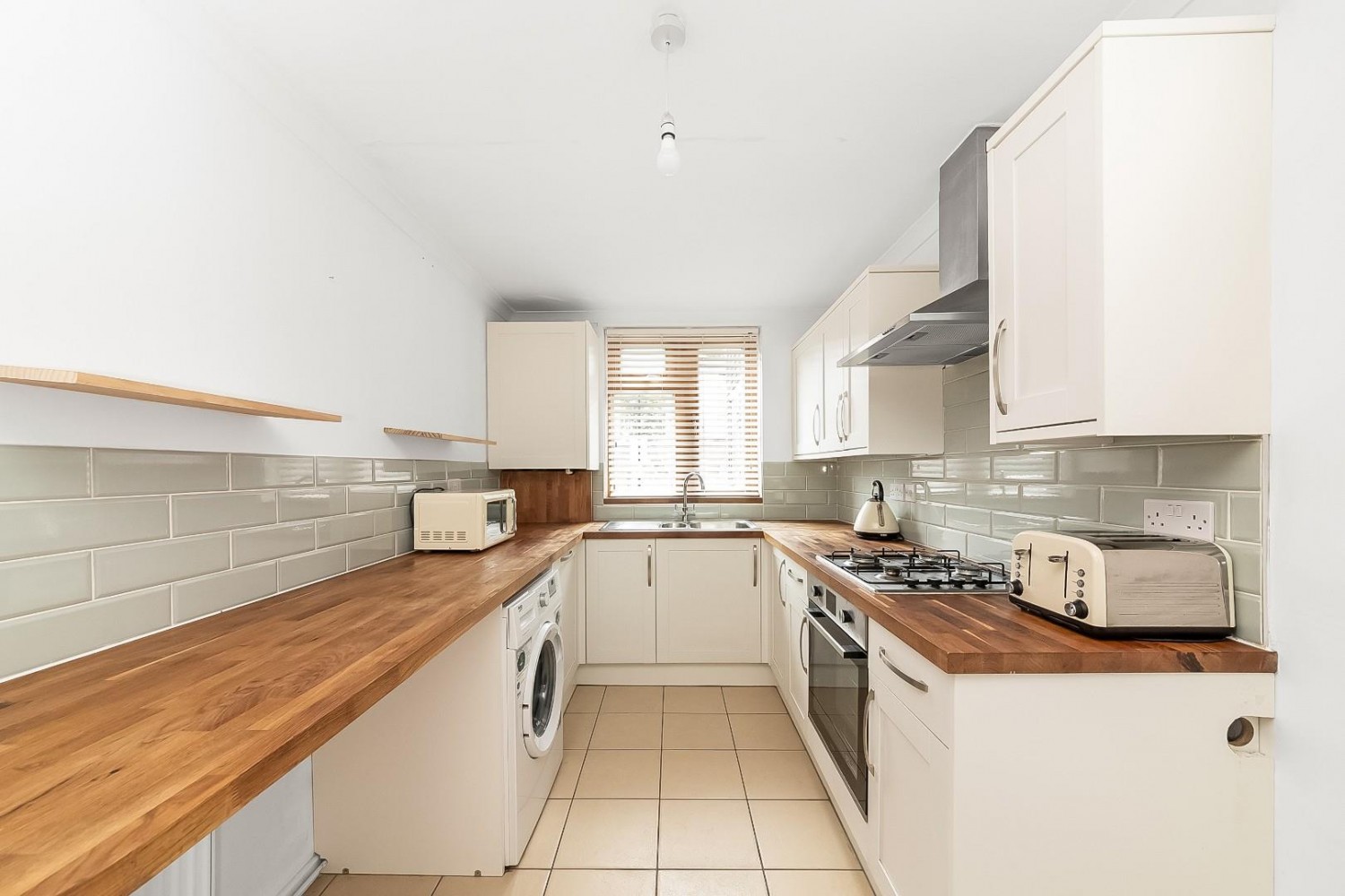 Stoneycroft Close, London