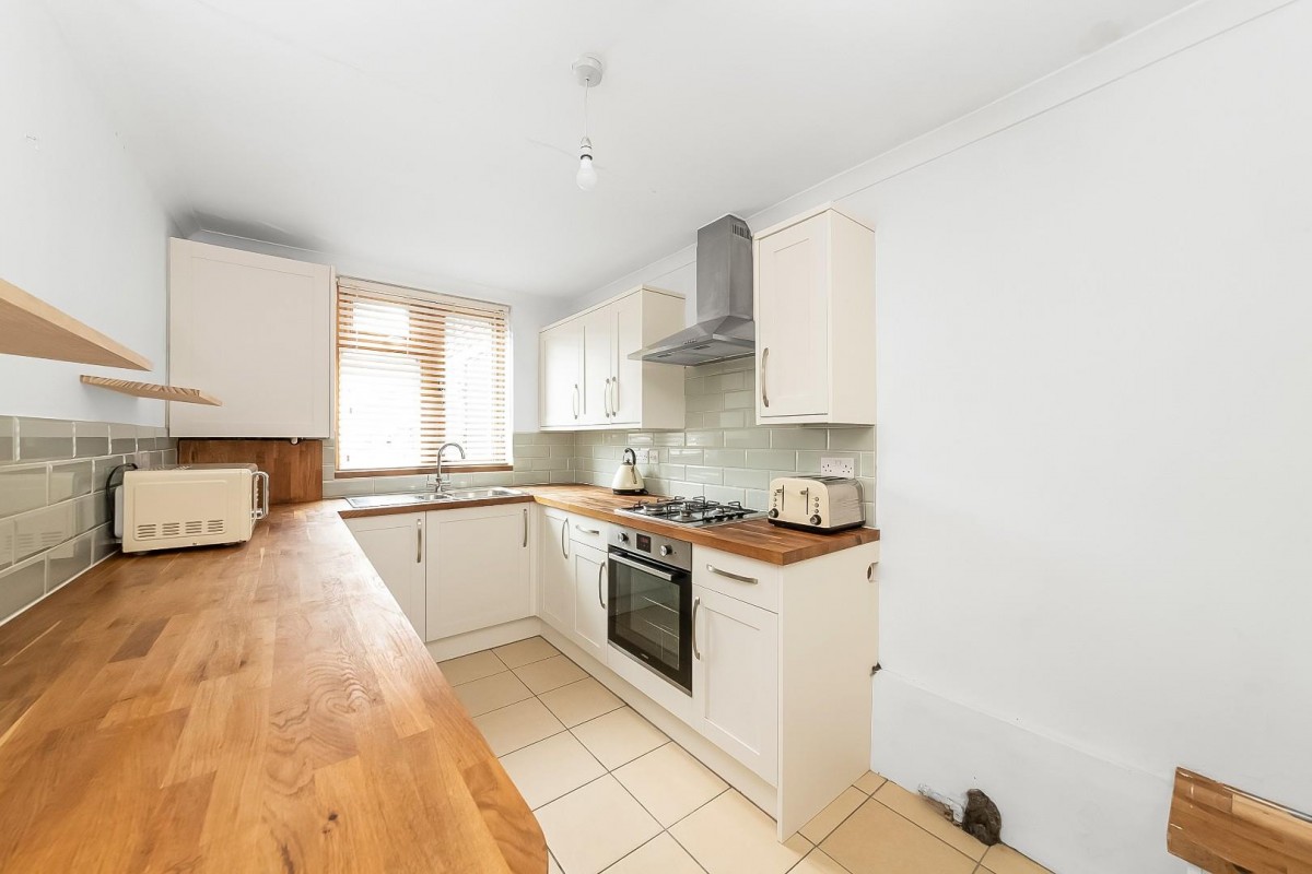 Stoneycroft Close, London