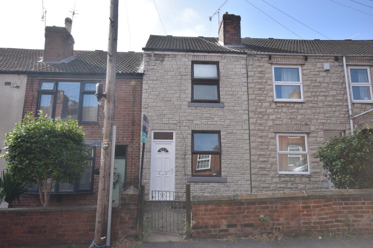 Devonshire Road North, New Whittington, Chesterfield, S43 2BL