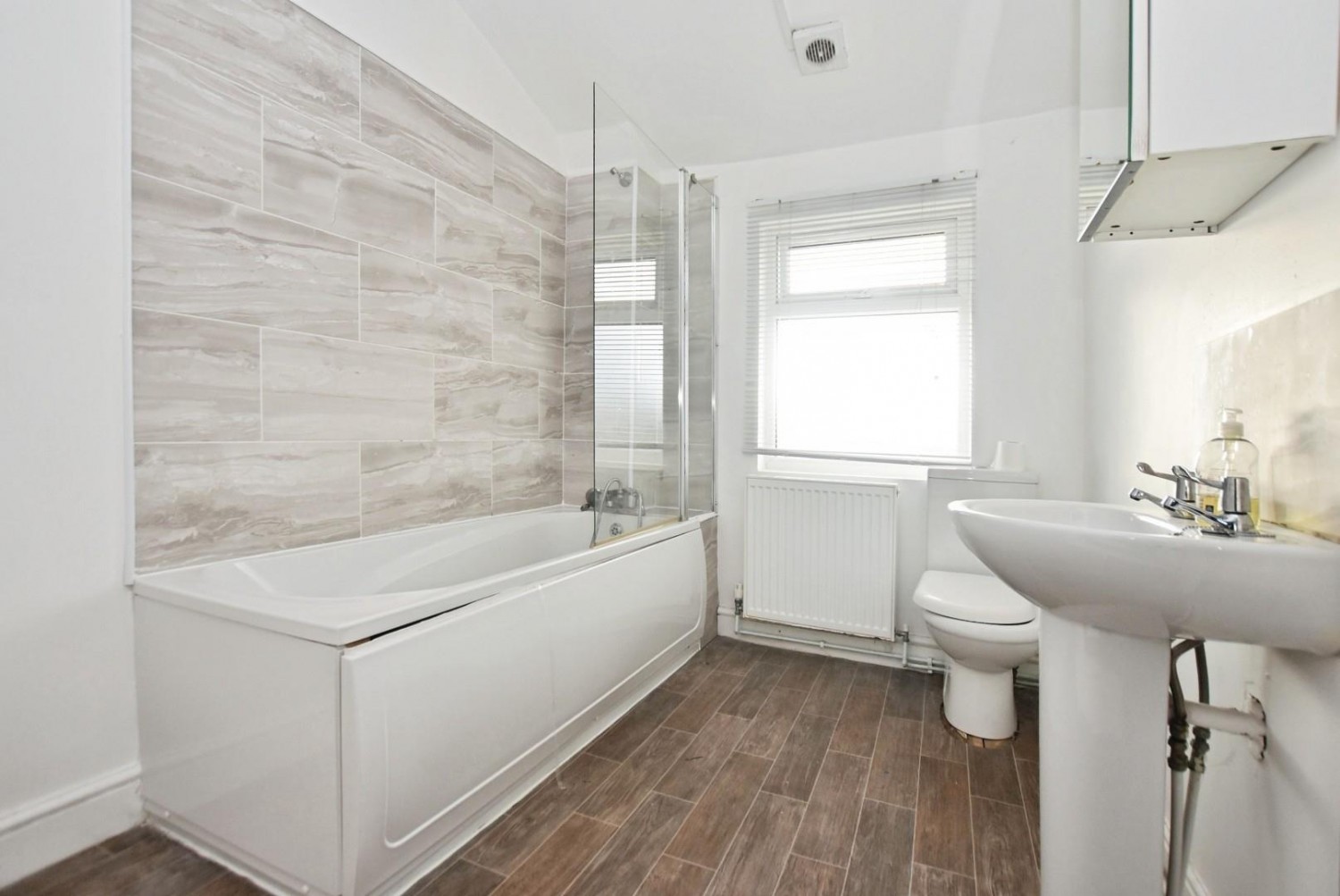 Devonshire Road North, New Whittington, Chesterfield, S43 2BL