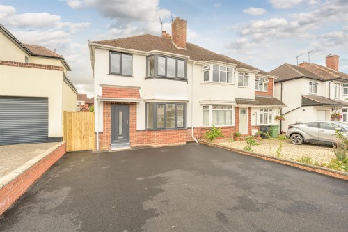 Poplar Road, Norton, Stourbridge, DY8 3BD