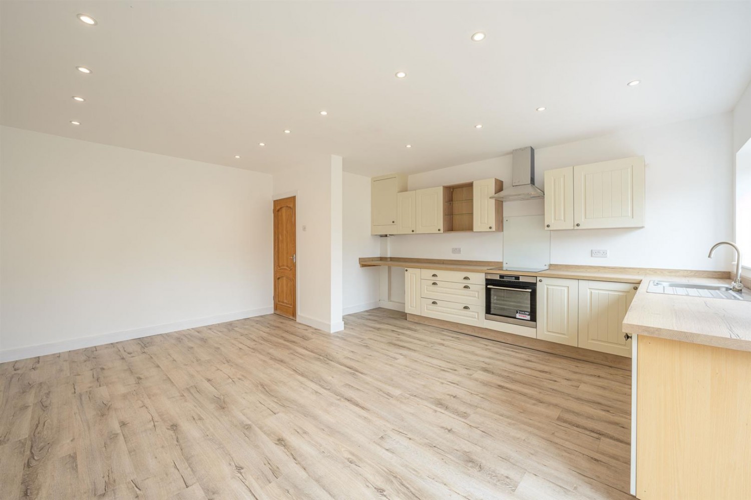 Poplar Road, Norton, Stourbridge, DY8 3BD