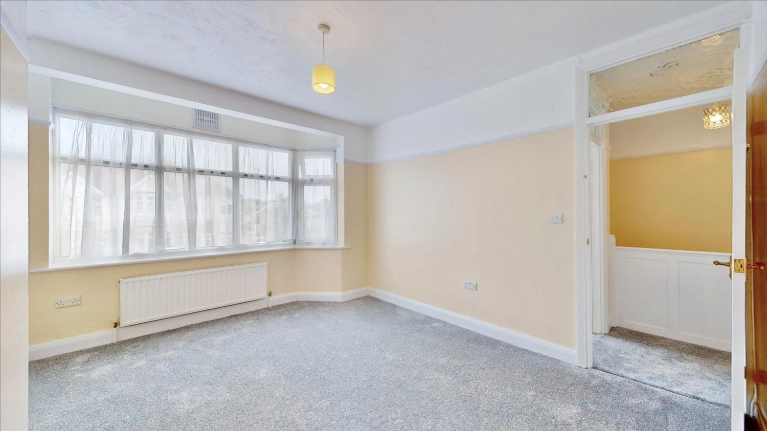 Adelaide Gardens, Chadwell Heath, RM6