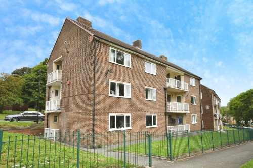 School Road, High Green, S35