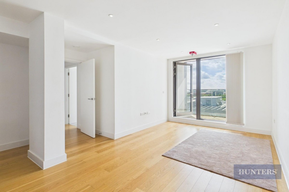 Guildhall Apartments, Park Walk, Southampton