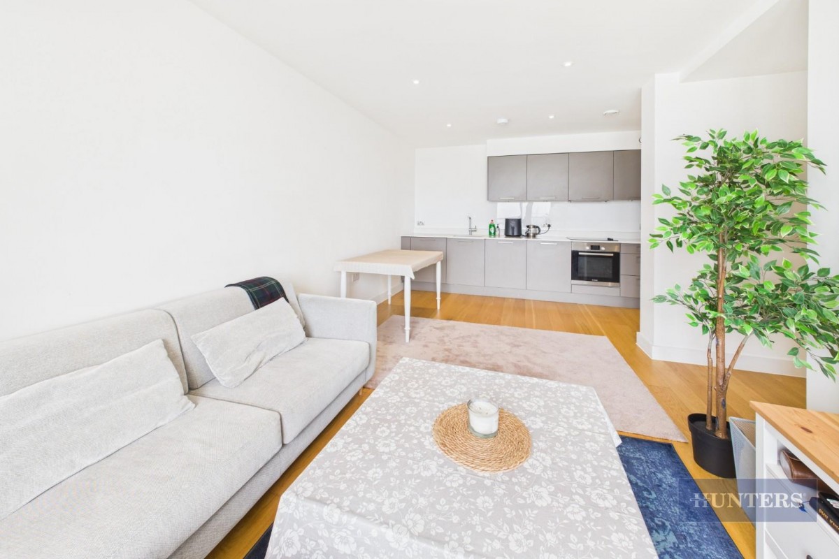 Guildhall Apartments, Park Walk, Southampton