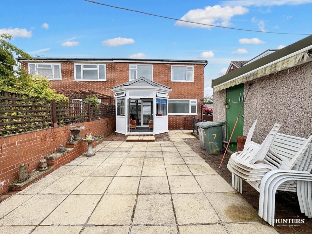 Moor Park Court, Dewsbury