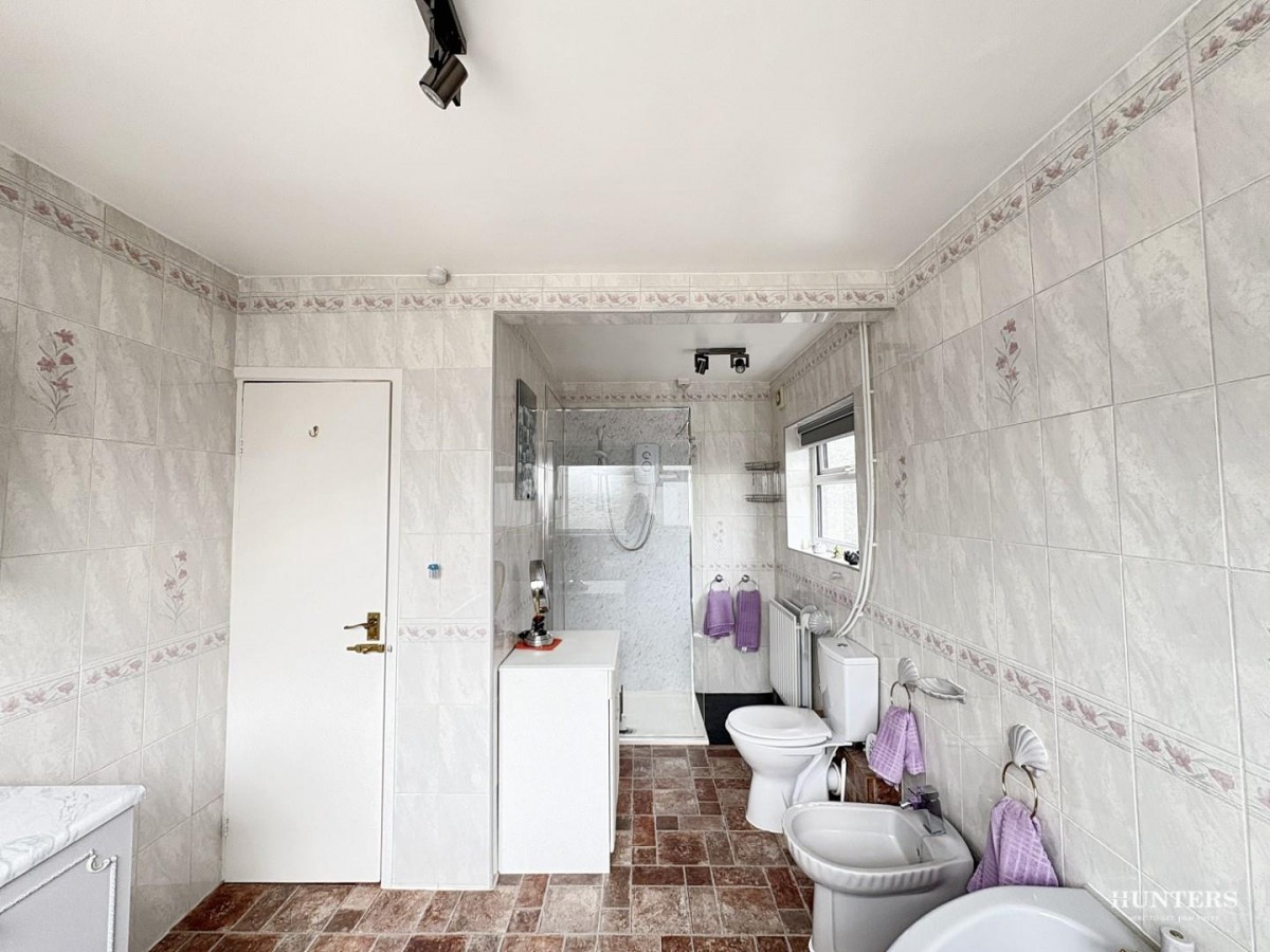 Moor Park Court, Dewsbury