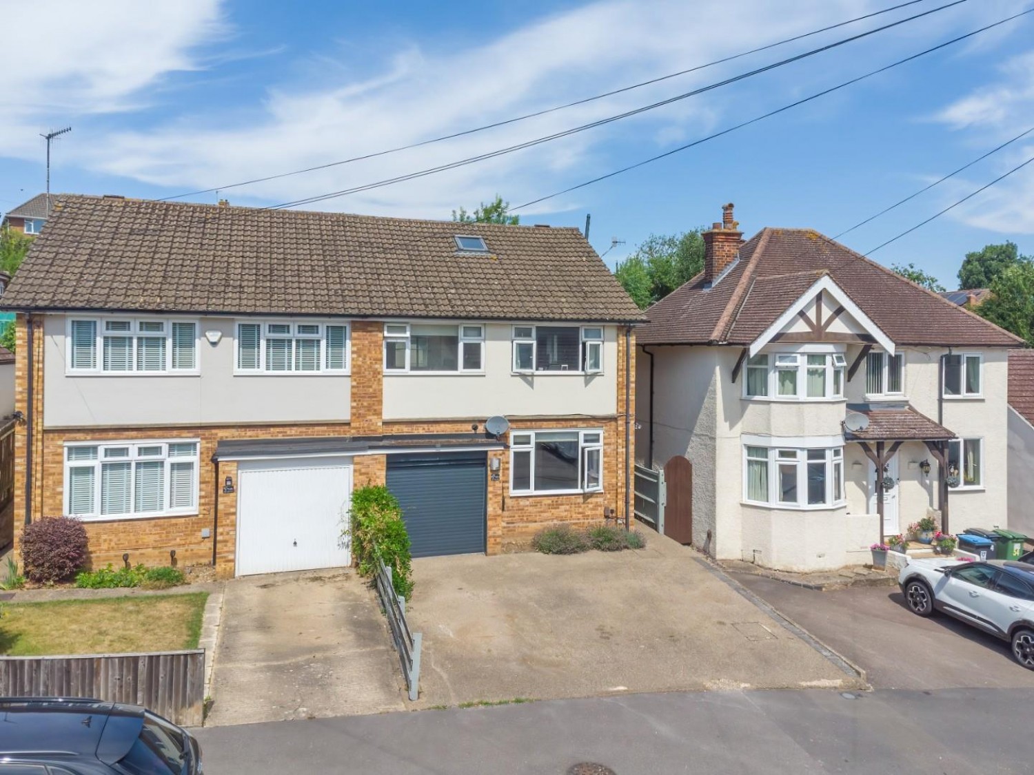 West Valley Road, Apsley