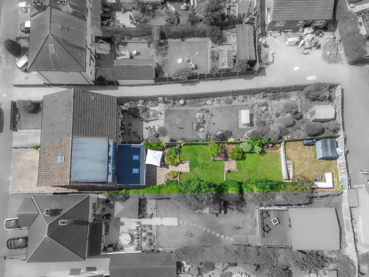 West Valley Road, Apsley