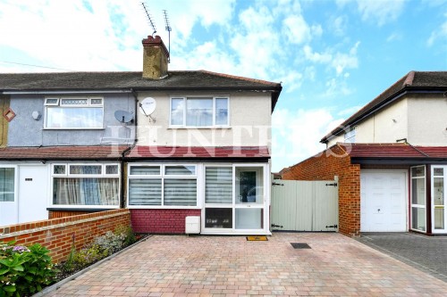 Middleham Road, London, N18
