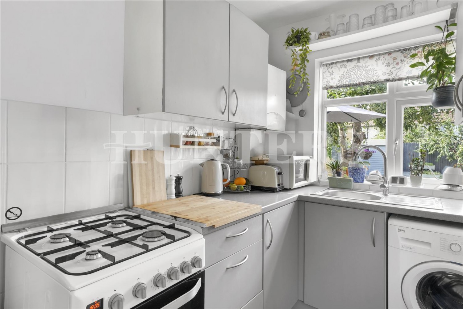 Middleham Road, London, N18