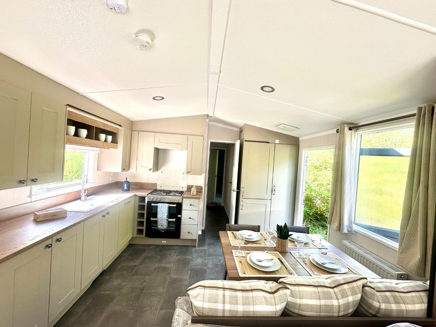 2 bedroom Park home for sale in Wyreside, Out Rawcliffe, Preston