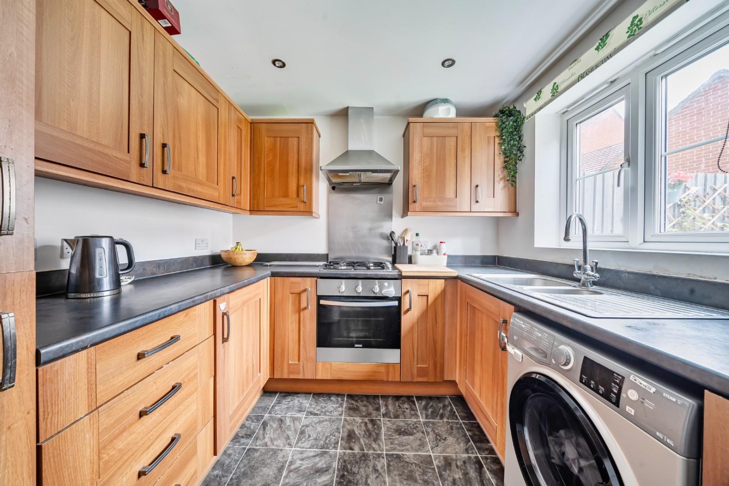 Streamside Walk, Milborne Port