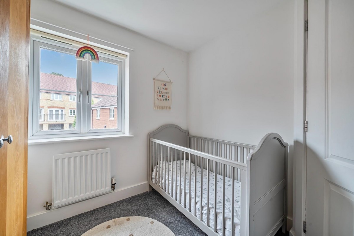 Streamside Walk, Milborne Port