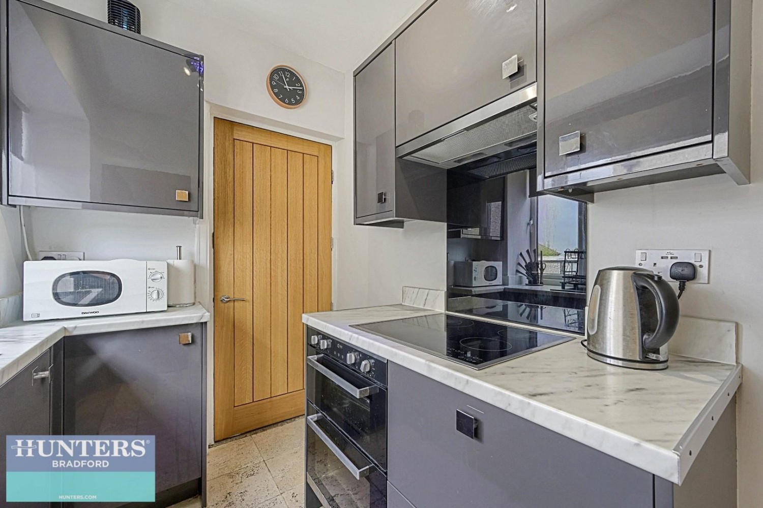 Briggs Avenue Bradford, West Yorkshire, BD6 3AY