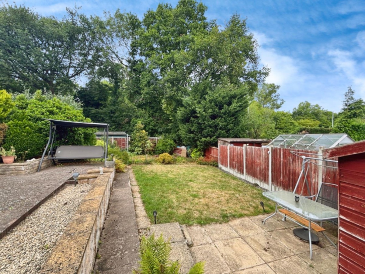 Harport Road, Redditch, B98