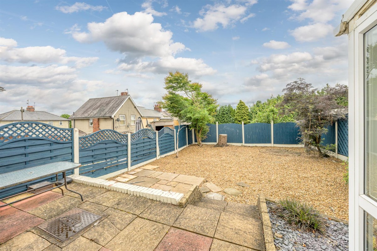 Yew Tree Road, Dudley, DY2 0LG