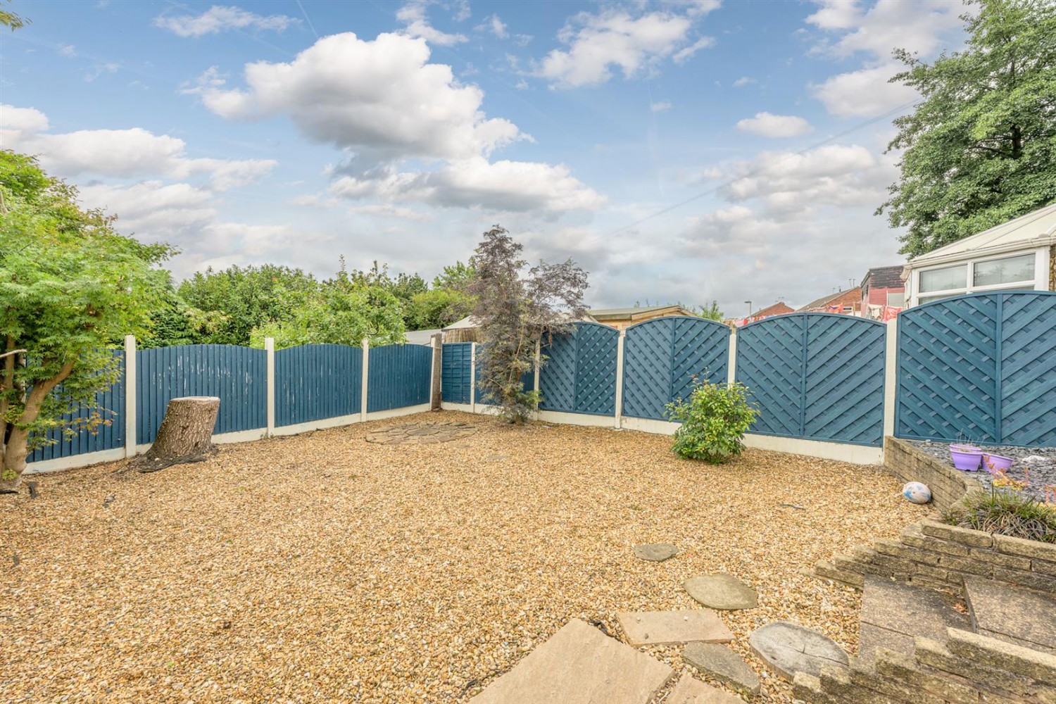 Yew Tree Road, Dudley, DY2 0LG