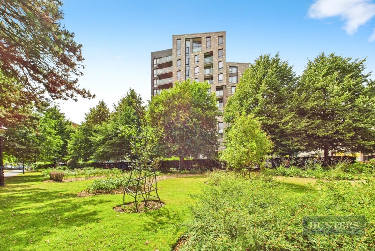 Guildhall Apartments, Park Walk, Southampton