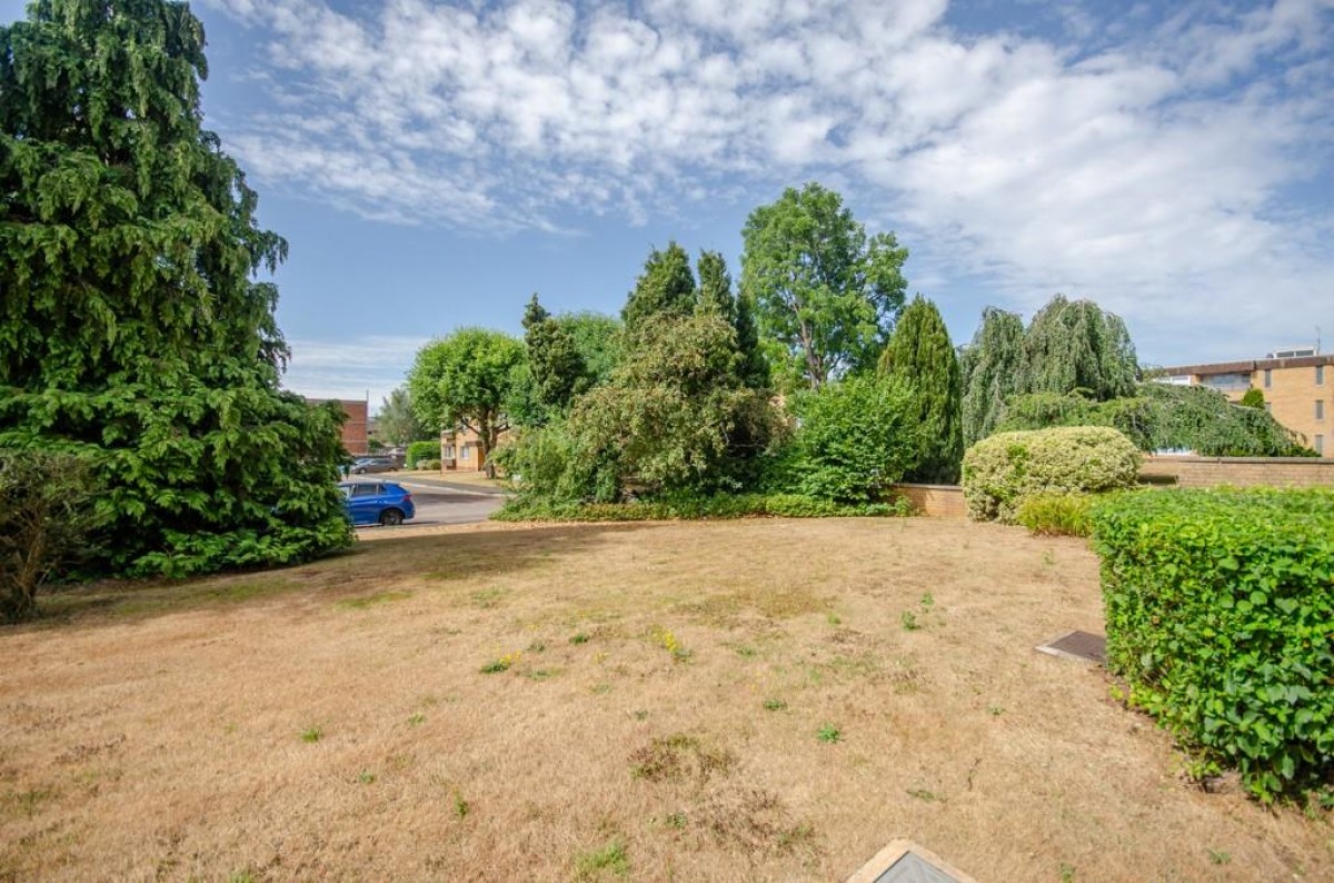 Bowood, Harford Drive, Frenchay, Bristol, BS16 1NS